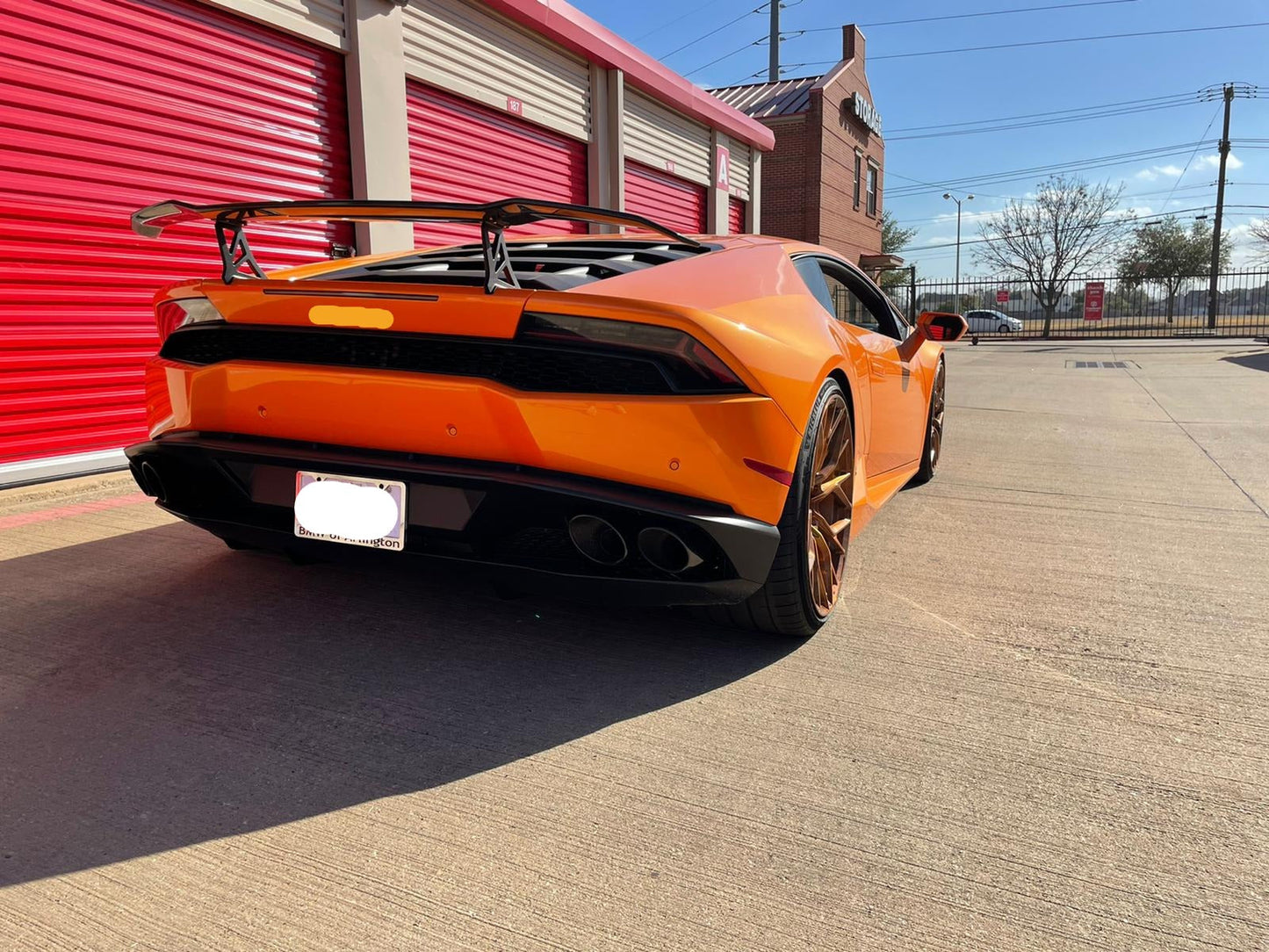 BRIXTON PF10-RS We produced premium quality forged wheels rims for LAMBORGHINI HURACAN Our wheels sizes: Front 20 x 9 ET 30 Rear 21 x 12 ET 32 Finishing: Bronze Forged wheels can be produced in any wheel specs by your inquiries and we can provide our specs