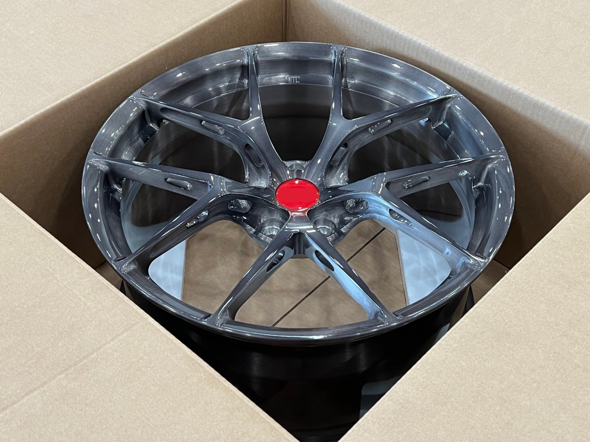 BBS FI-R We manufacture premium quality forged wheels rims for   BMW M5 F90 LCI in any design, size, color.  Wheels size:  Front 20 x 9.5 ET 28  Rear 20 x 10.5 ET 28  PCD: 5 X 112  CB: 66.6  Forged wheels can be produced in any wheel specs by your inquiries and we can provide our specs