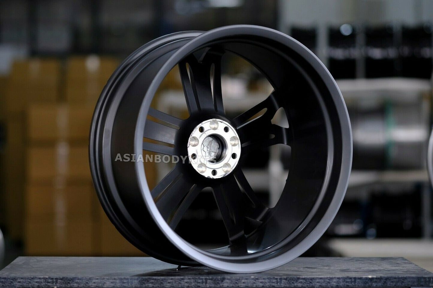 マセラティ レヴァンテ 21 インチ 鍛造ホイール リム 21x9 21x10.5 2016 - 2019 に適合