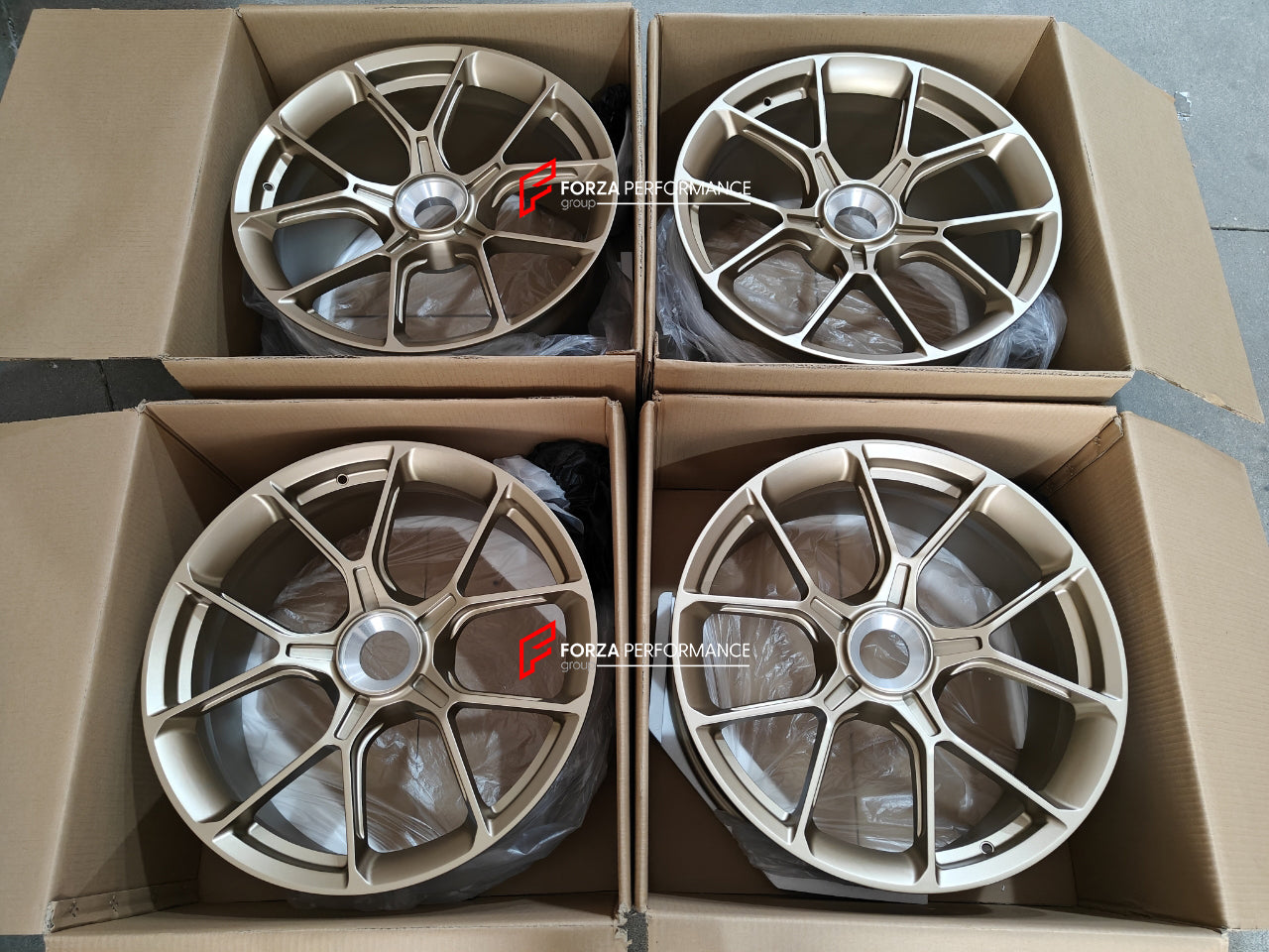 OEM 992 GT3RS STYLE FORGED CENTERLOCK WHEELS RIMS for PORSCHE 992 2023