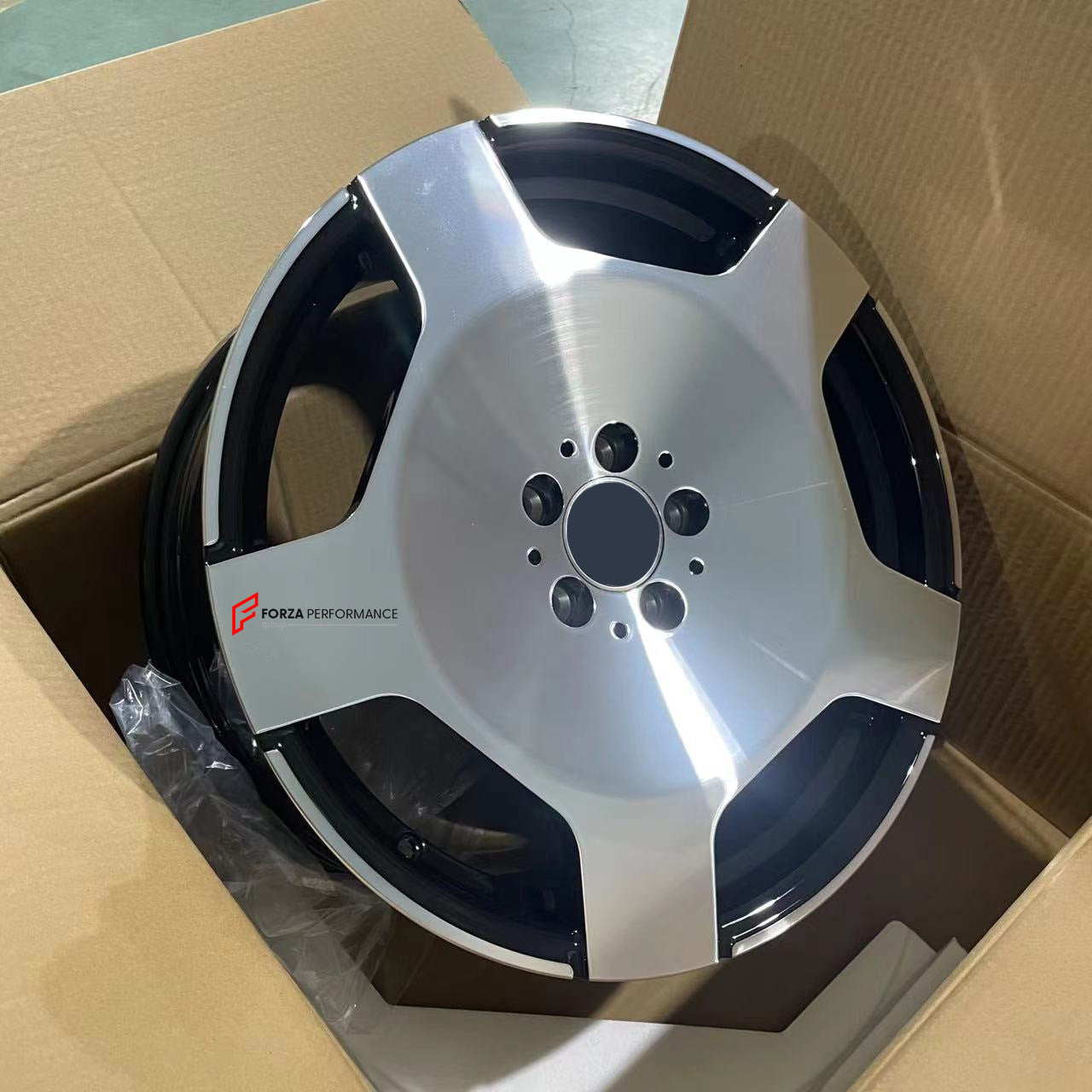 We manufacture premium quality forged wheels rims for MERCEDES BENZ G CLASS W464 W463A 2018+ in any design, size, color. Wheels size: 22 x 10 ET 36 PCD: 5 X 130 CB: 84.1 Forged wheels can be produced in any wheel specs by your inquiries and we can provide our specs Compared to standard alloy cast wheels, forged wheels have the highest strength-to-weight ratio; they are 20-25% lighter while maintaining the same load factor. Finish: brushed, polished, chrome, two colors, matte, satin, gloss