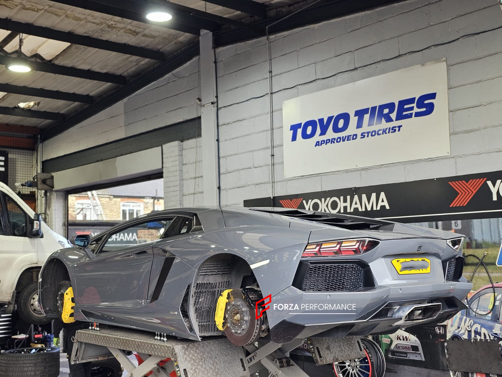 カウンタック LPI 800-4 デザイン 20 21 インチ 鍛造ホイール リム