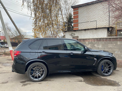 We produced premium quality forged wheels rims for  BMW X5M F85  Our wheels sizes:  Front 21 x 10.5 ET 21  Rear 22 x 11.5 ET 28  Finishing:   Forged wheels can be produced in any wheel specs by your inquiries and we can provide our specs