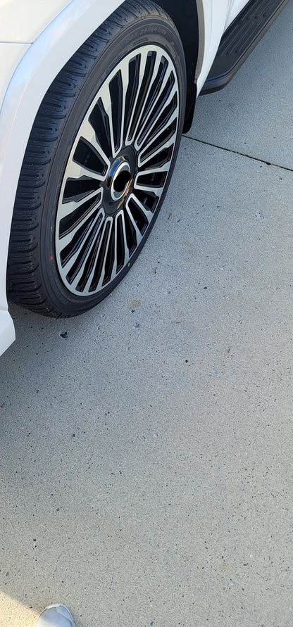 We produced premium quality forged wheels rims for  LEXUS LX600 2021+  Our wheels sizes:  Front 24 x 10 ET 50  Rear 24 x 10 ET 50  Finishing: Black Diamond  Forged wheels can be produced in any wheel specs by your inquiries and we can provide our specs