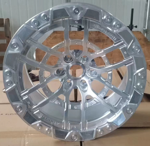 We manufacture premium quality forged wheels rims for   FORD RAPTOR SHELBY 2022 in any design, size, color.  Wheels size:  20 x 8.5 ET 44  PCD: 6x135  CB: 87.1