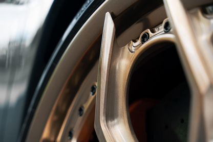 ランボルギーニ アヴェンタドール SVJ 用アフターマーケット 3 ピース鍛造ホイール