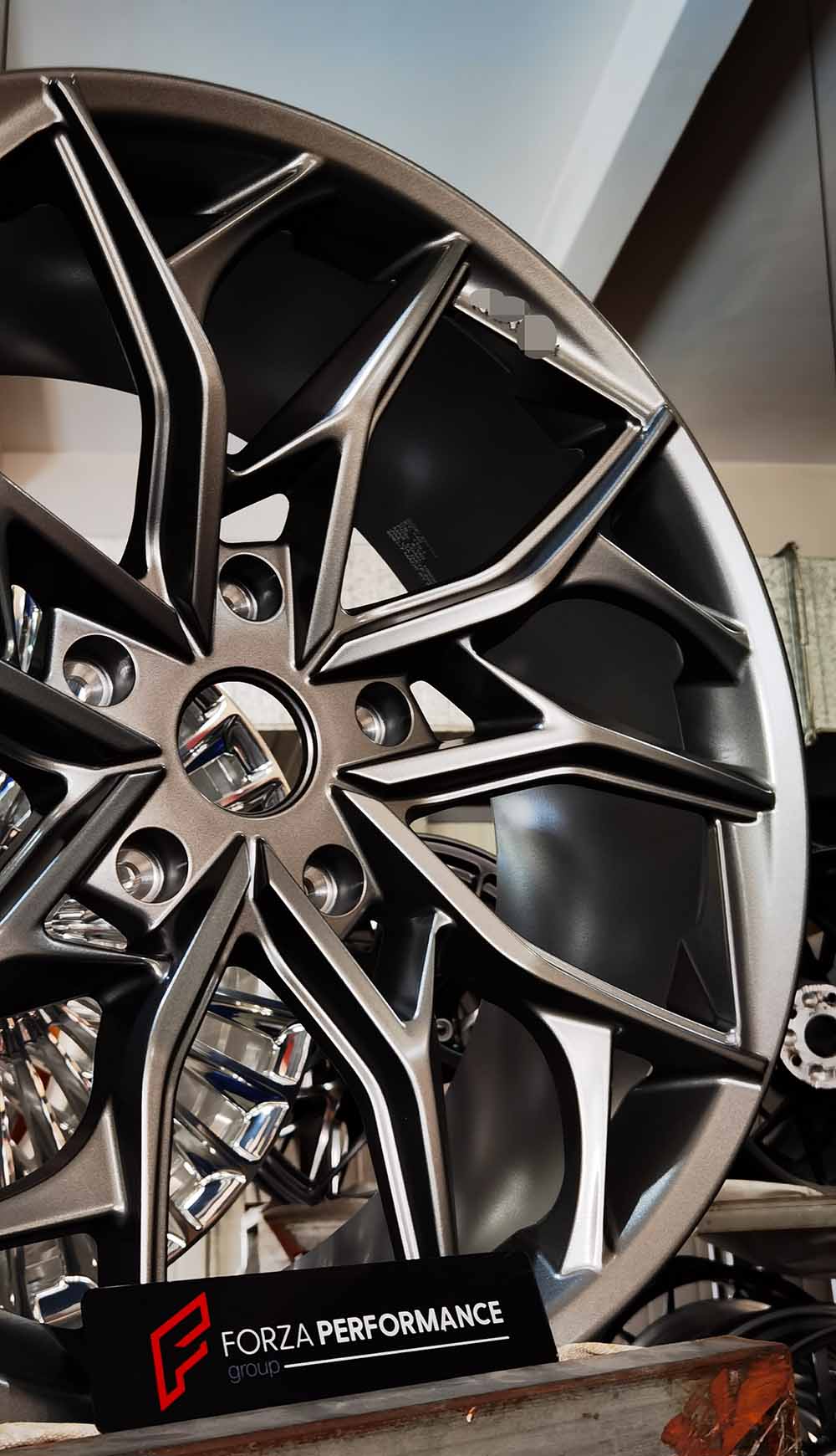 KHANN DUX 14 STYLE 23 INCH FORGED WHEELS for BENTLEY BENTAYGA PL 71 FACELIFT 2020