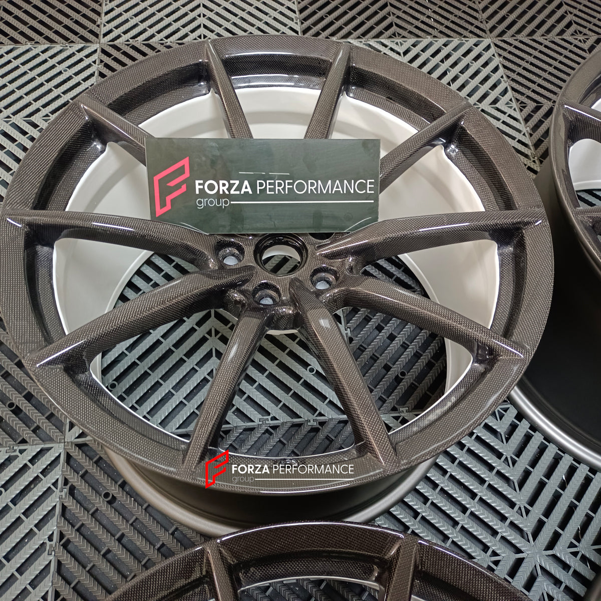 REAL CARBON FORGED WHEELS RIMS for FERRARI SF90